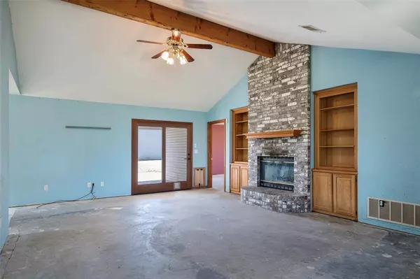 Sanger, TX 76266,11087 Chisum Road