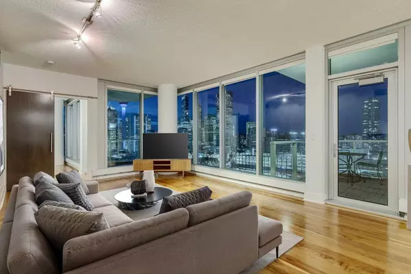 Calgary, AB T2G 0C7,433 11 AVE SE #1806
