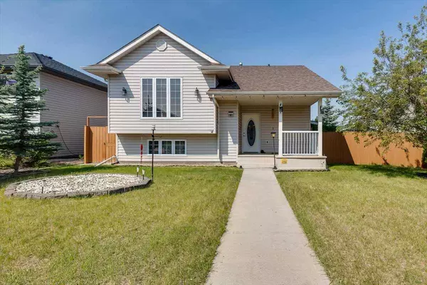 8 Fawn Meadows DR, Delburne, AB T0M0V0