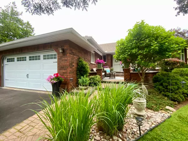 38 PATRICIA PL, Kawartha Lakes, ON K0M 1A0