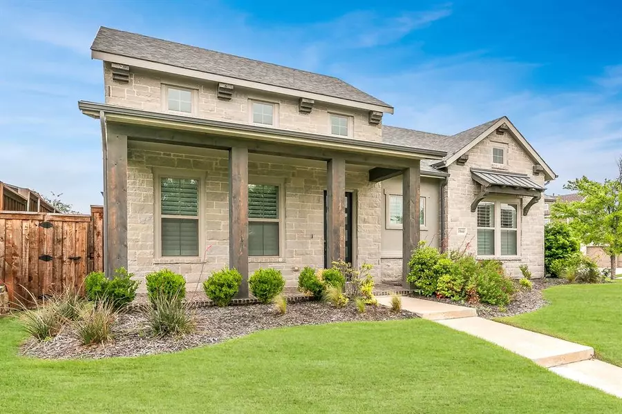 1844 Quiet Oak Place, Fort Worth, TX 76008