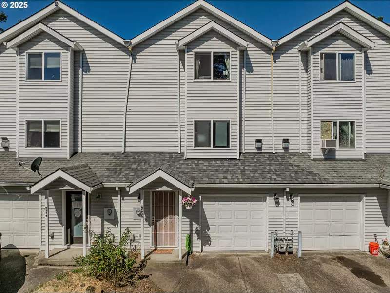 2327 SE LEE LN, Portland, OR 97233