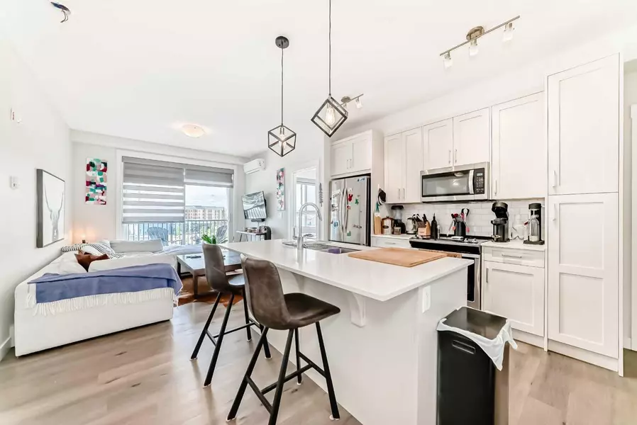 30 Walgrove WALK Southeast #405, Calgary, AB T2X 4M9