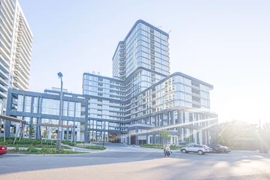 3240 William Coltson AVE #517, Oakville, ON L6H 8C8