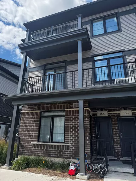 182 Wheat LN, Kitchener, ON N2R 1R7