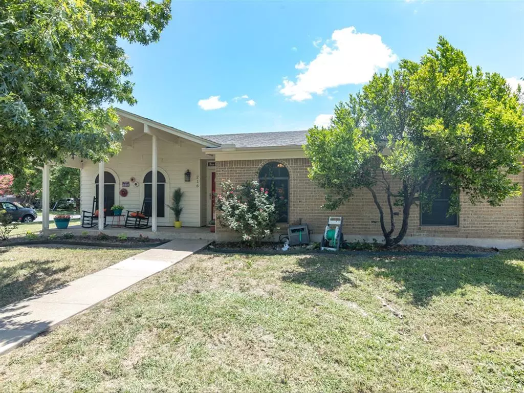Burleson, TX 76028,216 Cindy Lane