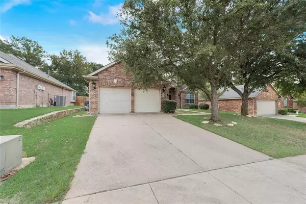 Denton, TX 76210,2804 Hollow Ridge Drive