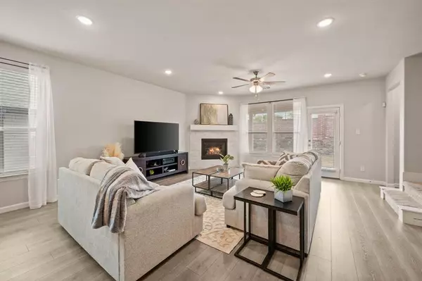 Haltom City, TX 76137,5312 Waterview Court