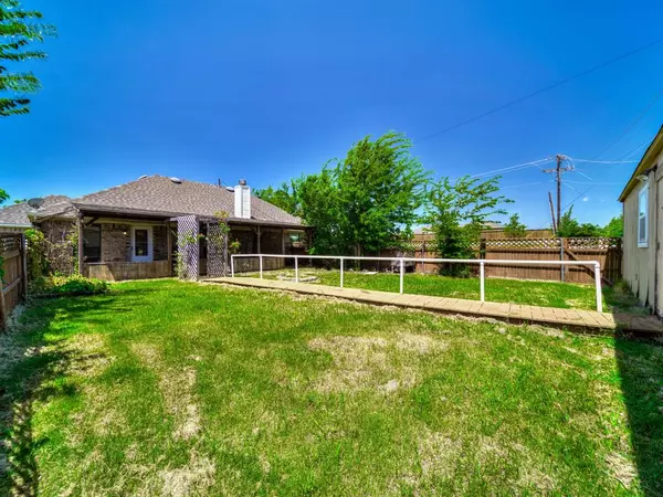 Forney, TX 75126,10011 Fireside Lane