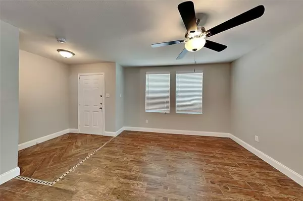 Grand Prairie, TX 75052,2035 Plains Court