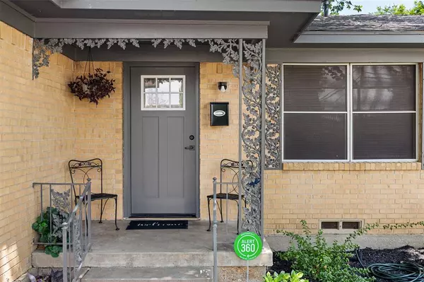 North Richland Hills, TX 76180,4916 Susan Lee