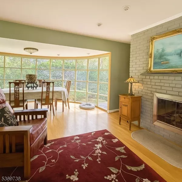 Hillsdale Boro, NJ 07642,73 Plymouth Rd