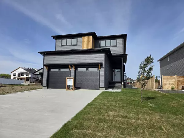 3036 21 ST, Coaldale, AB T1M 0E9
