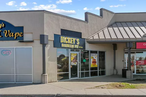 Calgary, AB T3J 3J8,55 Castleridge BLVD NE #156
