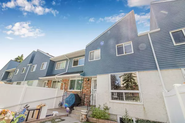 4769 Hubalta RD SE #64, Calgary, AB T2B 2N9