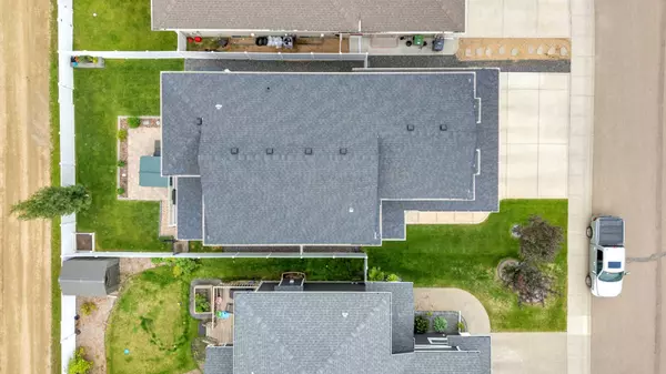 Red Deer, AB T4R 0R7,137 Lazaro Close