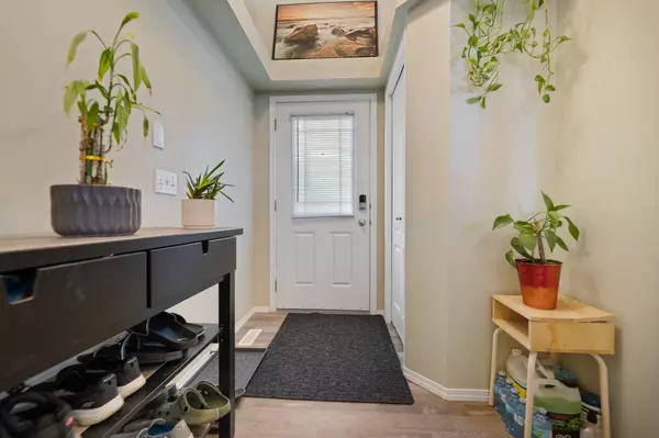 Calgary, AB T3K 6J6,232 Covebrook Close NE