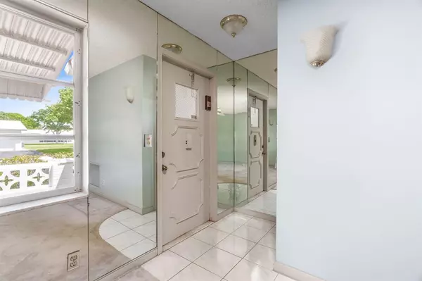 Plantation, FL 33322,8216 NW 12th Mnr