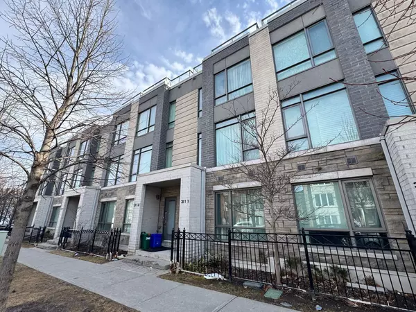 311 South Park RD, Markham, ON L3T 0B9