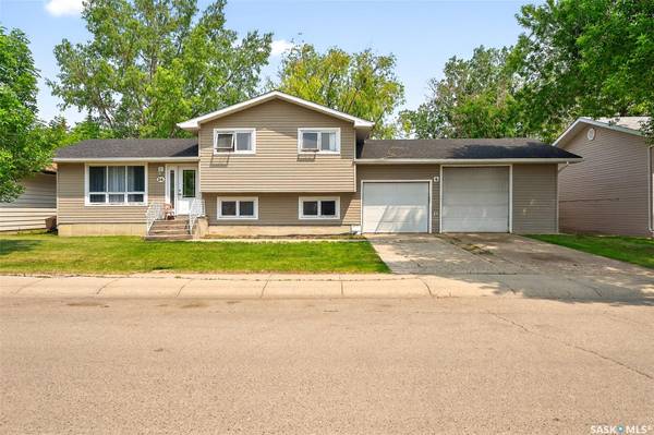 24 Bluebell CRESCENT, Moose Jaw, SK S6J 1A2
