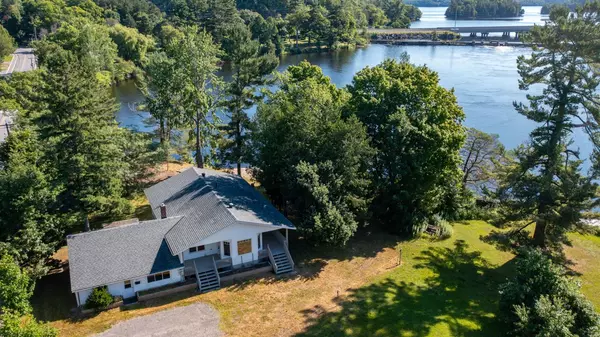 Parry Sound, ON P2A 1W3,149 William ST