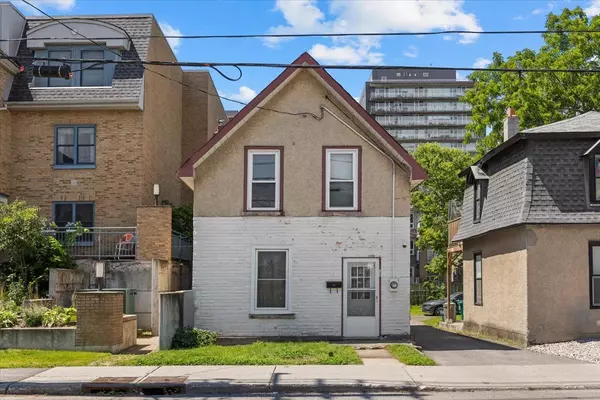 198 Hinchey AVE, West Centre Town, ON K1Y 1L7