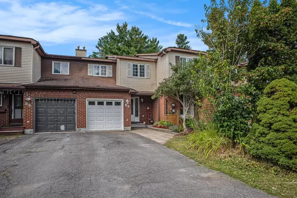 64 Shearer CRES, Kanata, ON K2L 3N2