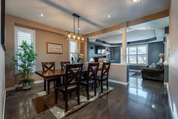 Hamilton, ON L9A 0B7,27 Pinemeadow DR