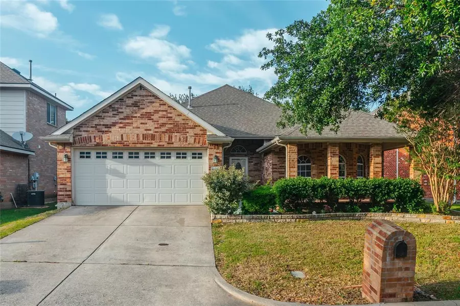 8108 Laughing Waters Trail, Mckinney, TX 75070