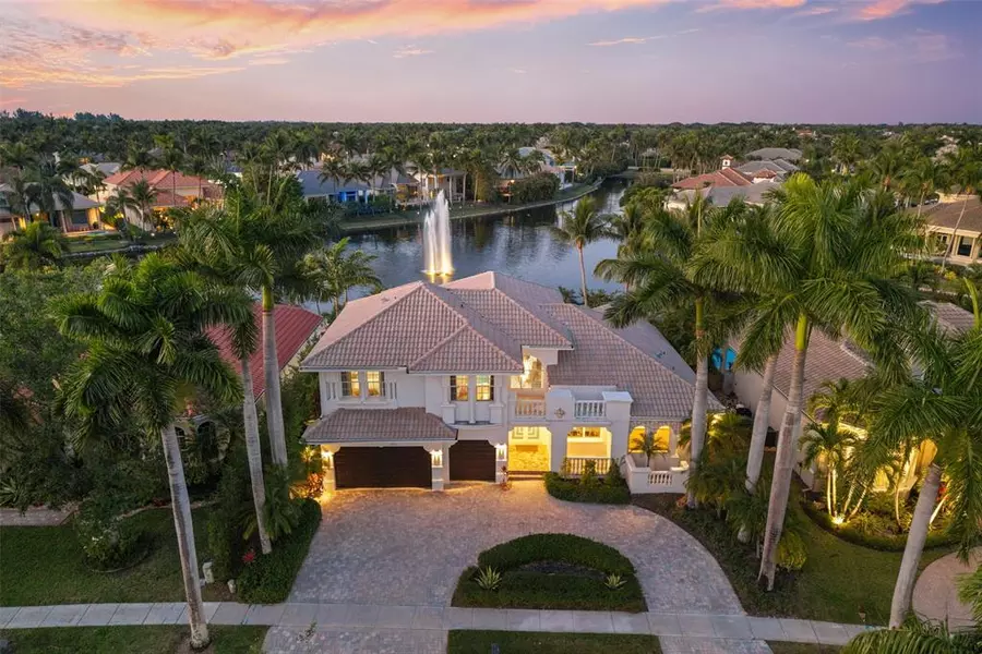 10903 Blue Palm St, Plantation, FL 33324