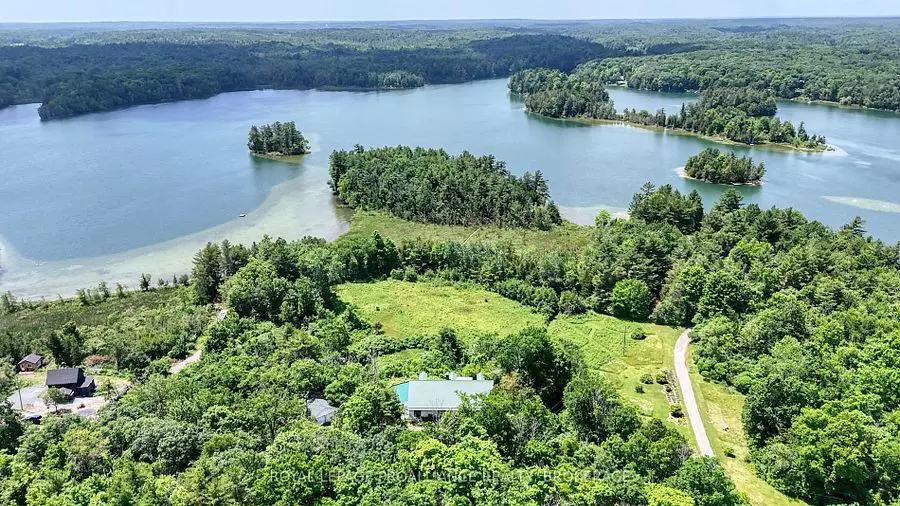 1597 Shales RD, Frontenac, ON K0H 2L0
