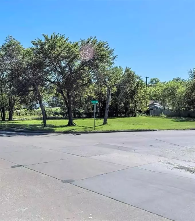 Fort Worth, TX 76164,2601 Clinton Avenue