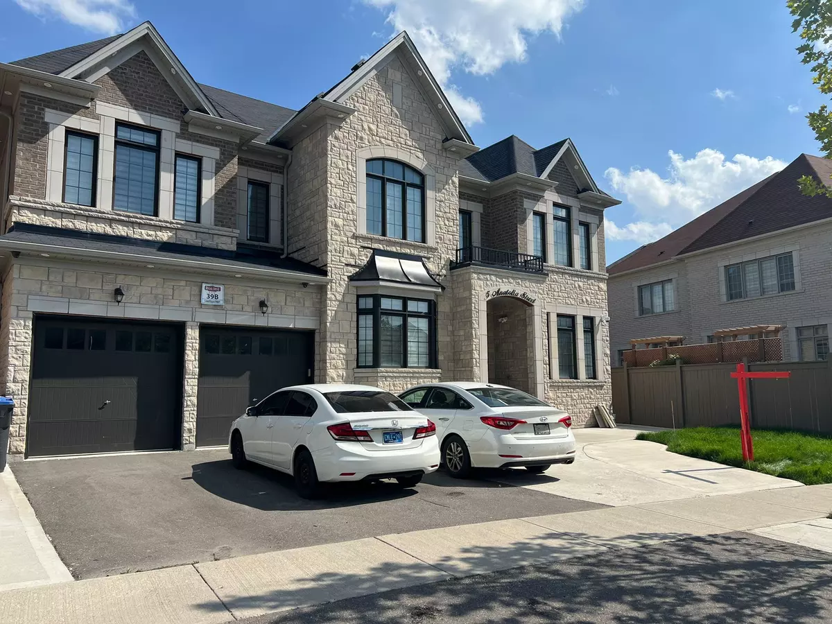 Brampton, ON L6P 4L3,5 Anatolia ST