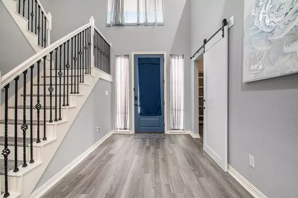 Arlington, TX 76017,5406 Signal Peak Drive
