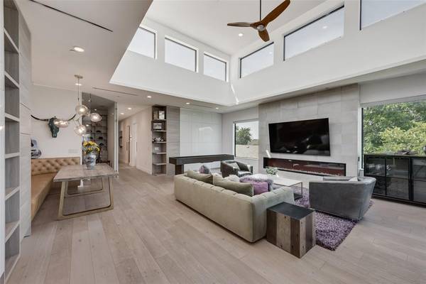 3923 Cole Avenue #301, Dallas, TX 75204