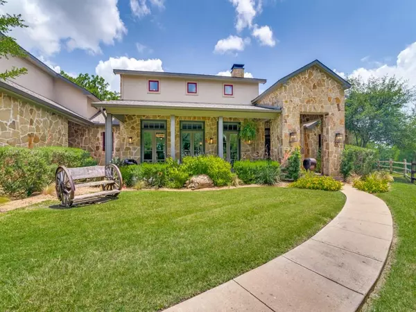 Sunnyvale, TX 75182,498 Long Creek Road