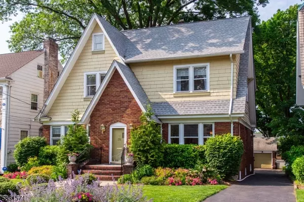 35 Ball Ter, Maplewood Twp., NJ 07040