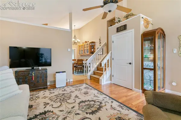 Colorado Springs, CO 80915,2005 Ambleside DR