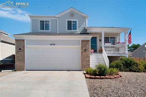 6734 Akerman DR, Colorado Springs, CO 80923