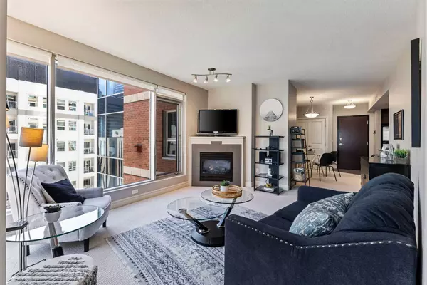 910 5 AVE Southwest #1106, Calgary, AB T2P 0C3