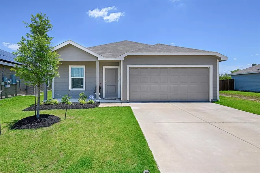 1773 Courage Creek, Crandall, TX 75114