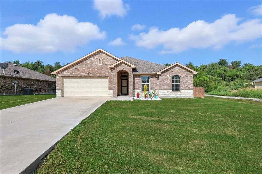 643 Lanai Drive, Runaway Bay, TX 76426