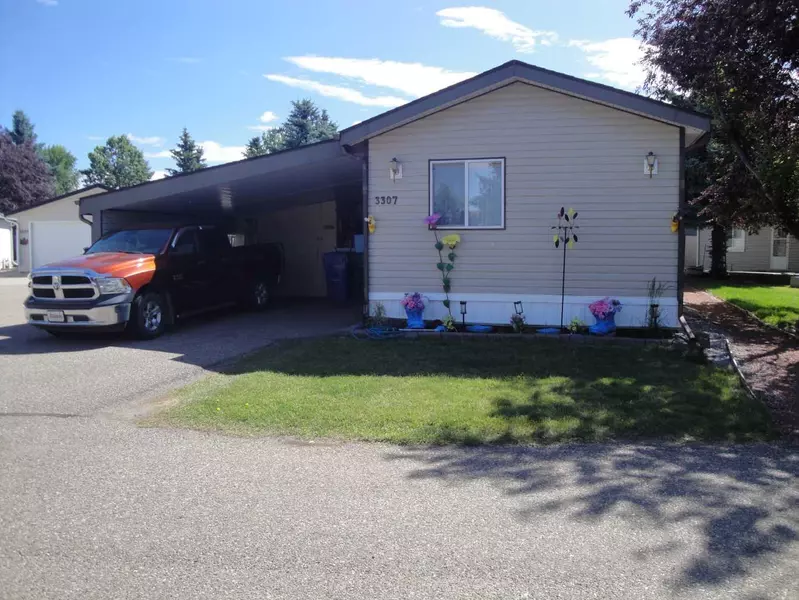3307 31st ST South, Lethbridge, AB T1K 7K3