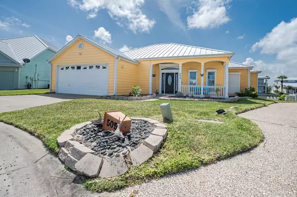 505 Sierrra Sound Rd, Rockport, TX 78382