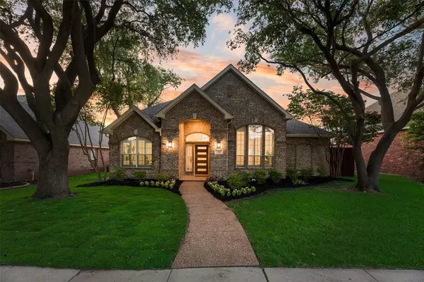 Plano, TX 75024,4105 Eastleigh Drive