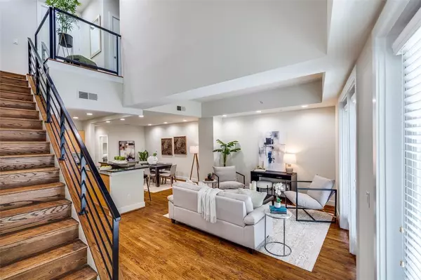Addison, TX 75001,5055 Addison Circle #420