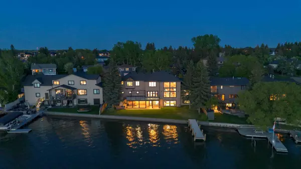 Chestermere, AB T1X 1A7,869 East Chestermere DR