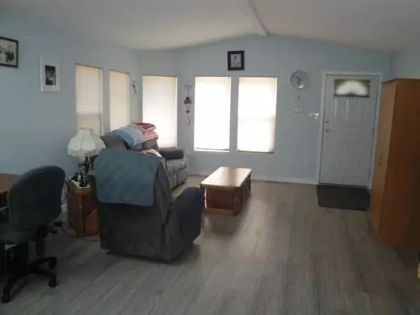 Lethbridge, AB T1K 6T1,3104 31 ST S
