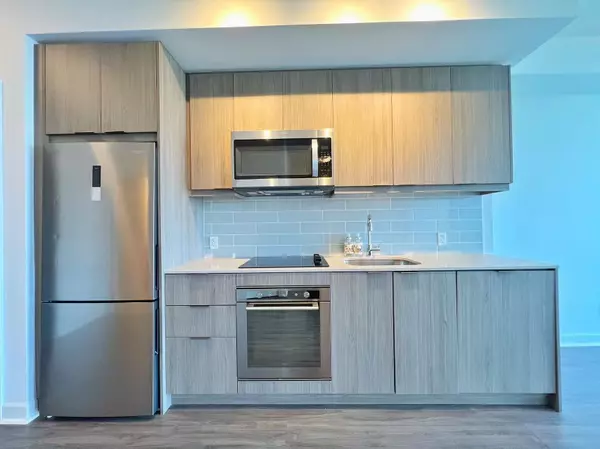 Toronto C15, ON M2J 1M5,38 Forest Manor RD #1803