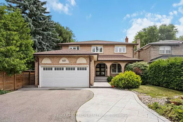 43 Lawnview DR, Toronto C14, ON M2N 5J9